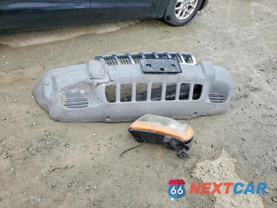 Zdjęcie 13 z 13 samochodu: 2002 JEEP GRAND CHEROKEE LAREDO VIN:1J4GX48SX2C152600 - miniatura