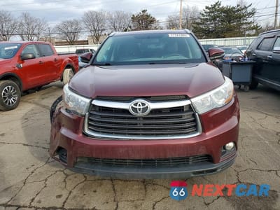 Piąte zdjęcie samochodu w środku: 2015 TOYOTA HIGHLANDER XLE VIN:5TDJKRFH3FS169127 - miniatura