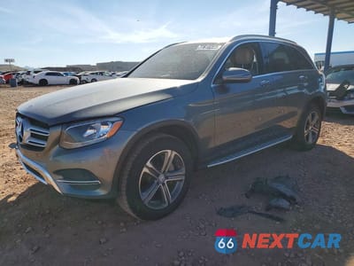 2017 MERCEDES-BENZ GLC 300 WDC0G4JBXHF190749 - główne zdjęcie licytacji z USA - miniatura