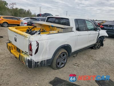 Trzecie zdjęcie samochodu z tyłu: 2021 HONDA RIDGELINE RTL VIN:5FPYK3F58MB016267 - miniatura