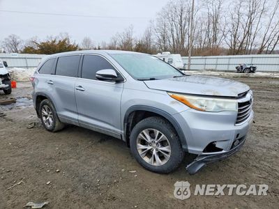 Czwarte zdjęcie samochodu z boku: 2015 TOYOTA HIGHLANDER LE VIN:5TDBKRFH1FS223934 - miniatura