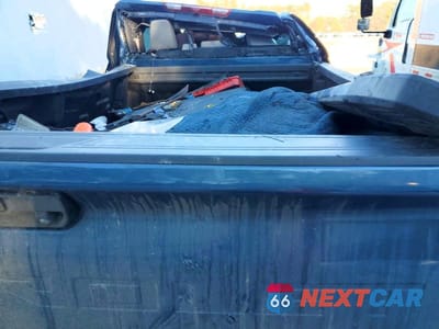 Zdjęcie 10 z 12 samochodu: 2024 CHEVROLET SILVERADO K3500 LTZ VIN:1GC4YUEY8RF373796 - miniatura