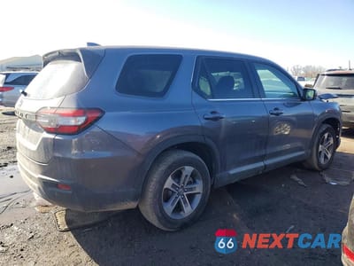 Trzecie zdjęcie samochodu z tyłu: 2025 HONDA PILOT EXL VIN:5FNYG1H45SB042387 - miniatura