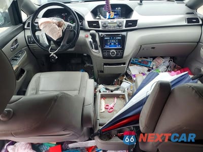 Zdjęcie 8 z 13 samochodu: 2016 HONDA ODYSSEY EXL VIN:5FNRL5H67GB056307 - miniatura
