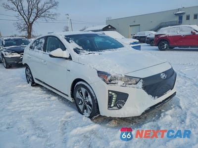 Czwarte zdjęcie samochodu z boku: 2019 HYUNDAI IONIQ PREFERRED VIN:KMHC85LH1KU031785 - miniatura