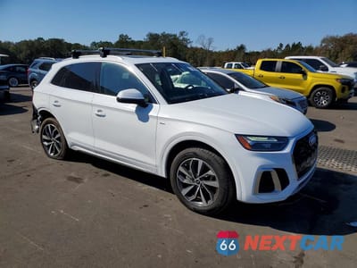 Czwarte zdjęcie samochodu z boku: 2024 AUDI Q5 PREMIUM 45 VIN:WA1GAAFY5R2151751 - miniatura