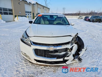 Piąte zdjęcie samochodu w środku: 2015 CHEVROLET MALIBU 1LT VIN:1G11C5SL3FU116772 - miniatura