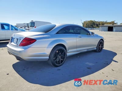 Trzecie zdjęcie samochodu z tyłu: 2012 MERCEDES-BENZ CL 63 AMG VIN:WDDEJ7EB8CA028428 - miniatura
