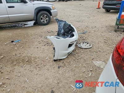 Zdjęcie 13 z 13 samochodu: 2013 PORSCHE CAYENNE GTS VIN:WP1AD2A25DLA71668 - miniatura