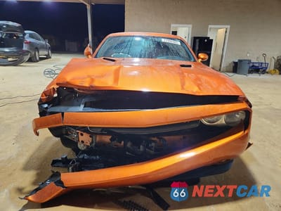 Piąte zdjęcie samochodu w środku: 2011 DODGE CHALLENGER R VIN:2B3CJ5DT4BH597097 - miniatura