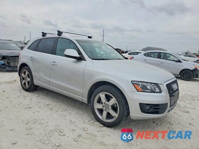 Czwarte zdjęcie samochodu z boku: 2011 AUDI Q5 PREMIUM PLUS VIN:WA1LFAFP5BA049790 - miniatura
