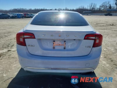 Zdjęcie 6 z 13 samochodu: 2016 VOLVO S60 PLATINUM VIN:LYV402FM6GB097130 - miniatura