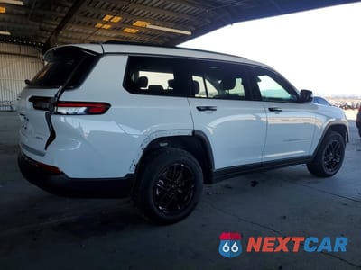 Trzecie zdjęcie samochodu z tyłu: 2024 JEEP GRAND CHEROKEE L LAREDO VIN:1C4RJKAG5R8618926 - miniatura
