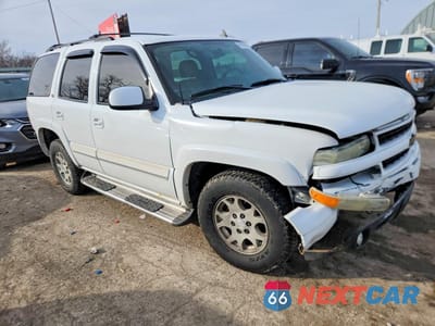 Czwarte zdjęcie samochodu z boku: 2004 CHEVROLET TAHOE K1500 VIN:1GNEK13Z44R306479 - miniatura