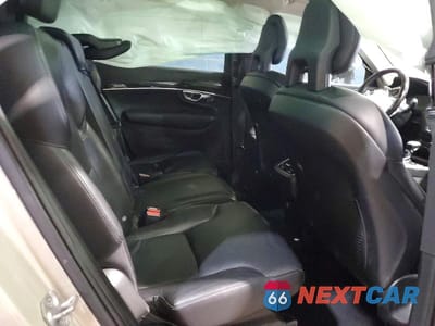 Zdjęcie 11 z 13 samochodu: 2016 VOLVO XC90 T6 VIN:YV4A22PK0G1047970 - miniatura