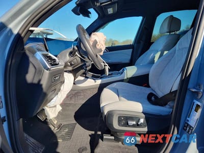 Zdjęcie 7 z 13 samochodu: 2025 BMW X5 XDRIVE40I VIN:5UX23EU06S9X87170 - miniatura