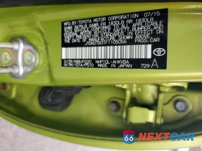 Zdjęcie 13 z 13 samochodu: 2015 TOYOTA PRIUS C VIN:JTDKDTB31F1105056 - miniatura