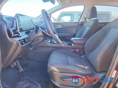 Zdjęcie 7 z 12 samochodu: 2023 KIA SPORTAGE LX VIN:KNDPUCAG4P7053298 - miniatura