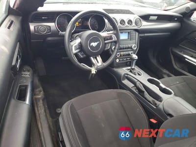 Zdjęcie 8 z 13 samochodu: 2022 FORD MUSTANG GT VIN:1FA6P8CF0N5121261 - miniatura
