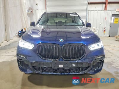 Piąte zdjęcie samochodu w środku: 2020 BMW X5 M50I VIN:5UXJU4C08L9B83077 - miniatura