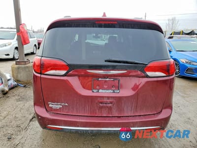 Zdjęcie 6 z 11 samochodu: 2017 CHRYSLER PACIFICA TOURING L VIN:2C4RC1BG7HR583893 - miniatura