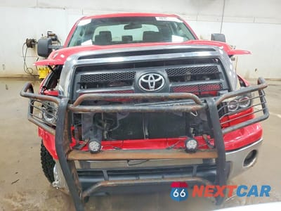 Piąte zdjęcie samochodu w środku: 2010 TOYOTA TUNDRA GRADE VIN:5TFUM5F15AX012303 - miniatura