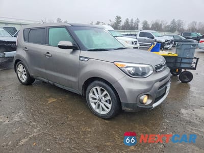 Czwarte zdjęcie samochodu z boku: 2017 KIA SOUL + VIN:KNDJP3A54H7491431 - miniatura