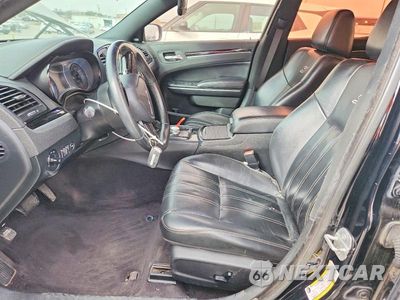 Zdjęcie 7 z 12 samochodu: 2018 CHRYSLER 300 S VIN:2C3CCABG9JH201661 - miniatura