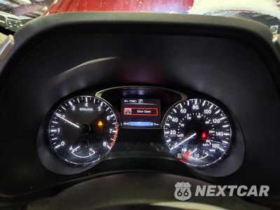 Zdjęcie 9 z 13 samochodu: 2018 NISSAN PATHFINDER S VIN:5N1DR2MM2JC665557 - miniatura