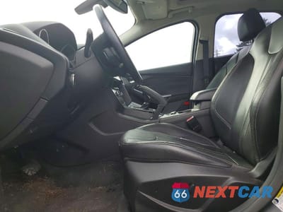 Zdjęcie 7 z 12 samochodu: 2012 FORD FOCUS TITANIUM VIN:1FAHP3N21CL189566 - miniatura
