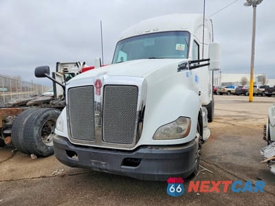 Drugie zdjęcie samochodu z przodu: 2019 KENWORTH T680 SEMI TRUCK VIN:1XKYDP9X4KJ223062 - miniatura
