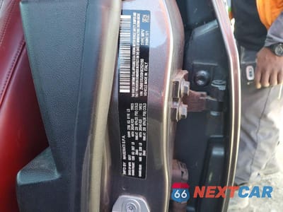 Zdjęcie 13 z 13 samochodu: 2017 MASERATI LEVANTE SPORT VIN:ZN661XUS9HX252150 - miniatura