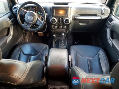 Zdjęcie 8 z 11 samochodu: 2017 JEEP WRANGLER UNLIMITED SAHARA VIN:1C4BJWEG5HL723013 - miniatura