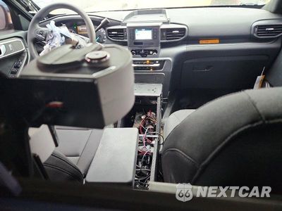 Zdjęcie 8 z 13 samochodu: 2023 FORD EXPLORER POLICE INTERCEPTOR VIN:1FM5K8AB6PGB12555 - miniatura