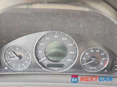 Zdjęcie 9 z 12 samochodu: 2007 MERCEDES-BENZ CLK 350 VIN:WDBTK56F37T077503 - miniatura