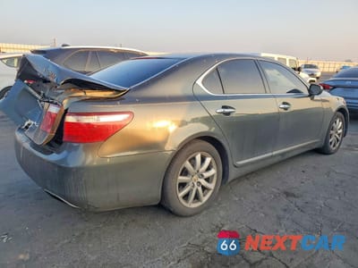 Trzecie zdjęcie samochodu z tyłu: 2007 LEXUS LS 460 BASE VIN:JTHBL46F675014497 - miniatura