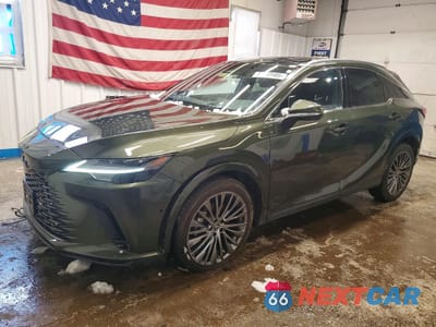 2024 LEXUS RX 450H+ LUXURY JTJCJMGA9R2023131 - główne zdjęcie licytacji z USA - miniatura