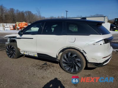 Drugie zdjęcie samochodu z przodu: 2024 LINCOLN NAUTILUS RESERVE VIN:5LMPJ8K47RJ839735 - miniatura