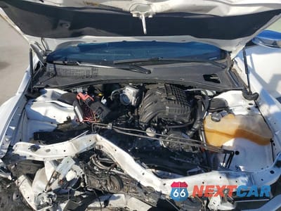 Zdjęcie 11 z 11 samochodu: 2019 CHRYSLER 300 LIMITED VIN:2C3CCAKG1KH528797 - miniatura