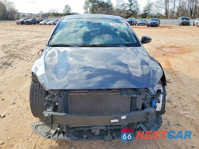 Piąte zdjęcie samochodu w środku: 2023 KIA FORTE GT LINE VIN:3KPF54AD3PE606768 - miniatura