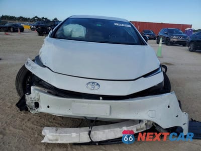 Piąte zdjęcie samochodu w środku: 2023 TOYOTA PRIUS XLE VIN:JTDACAAU1P3005039 - miniatura