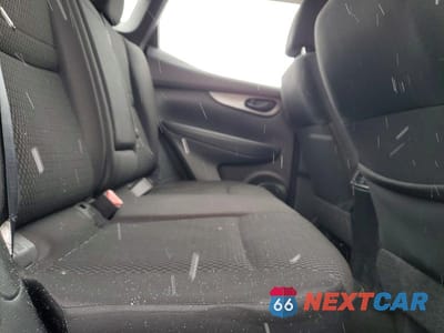 Zdjęcie 11 z 12 samochodu: 2019 NISSAN ROGUE SPORT S VIN:JN1BJ1CR4KW350482 - miniatura