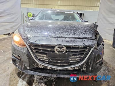 Piąte zdjęcie samochodu w środku: 2016 MAZDA 3 SPORT VIN:JM1BM1U70G1344412 - miniatura