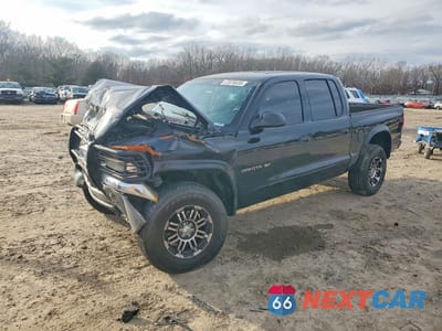 2001 DODGE DAKOTA QUAD 1B7HG2AN61S316660 - główne zdjęcie licytacji z USA - miniatura