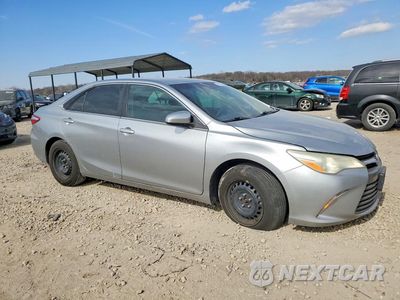 Czwarte zdjęcie samochodu z boku: 2015 TOYOTA CAMRY LE VIN:4T4BF1FKXFR493632 - miniatura