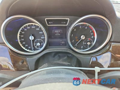 Zdjęcie 9 z 12 samochodu: 2014 MERCEDES-BENZ GL 450 4MATIC VIN:4JGDF7CE2EA269033 - miniatura