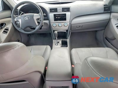 Zdjęcie 8 z 11 samochodu: 2009 TOYOTA CAMRY BASE VIN:4T4BE46K59R112049 - miniatura