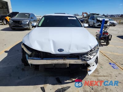 Piąte zdjęcie samochodu w środku: 2021 KIA K5 LXS VIN:5XXG14J21MG041096 - miniatura