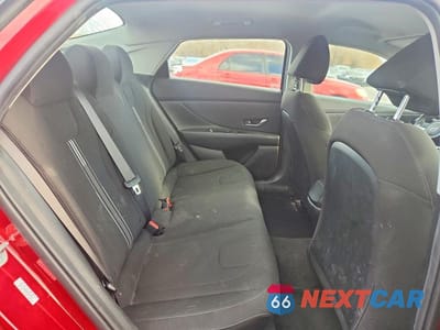 Zdjęcie 10 z 13 samochodu: 2023 HYUNDAI ELANTRA SEL VIN:KMHLS4AG0PU521521 - miniatura