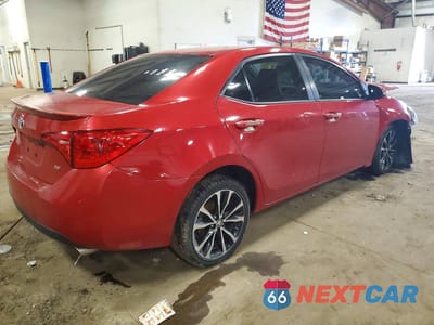 Trzecie zdjęcie samochodu z tyłu: 2017 TOYOTA COROLLA SE VIN:2T1BURHE8HC915441 - miniatura